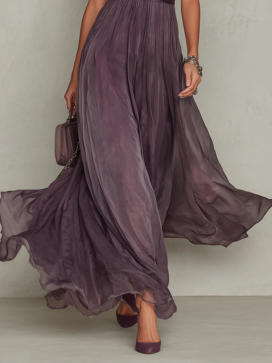 Flavia - Robe longue violette à encolure en trou de serrure