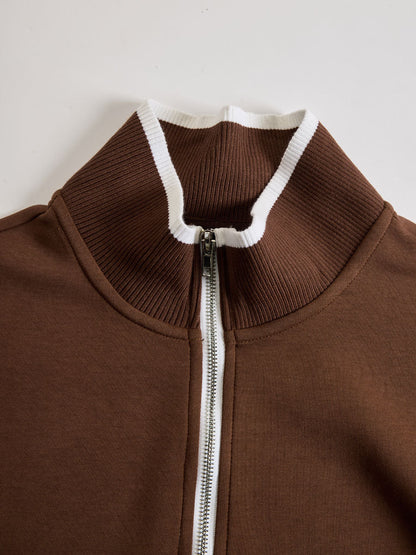 Priscilla - Ensemble de sport élégant avec sweat à capuche demi-zip