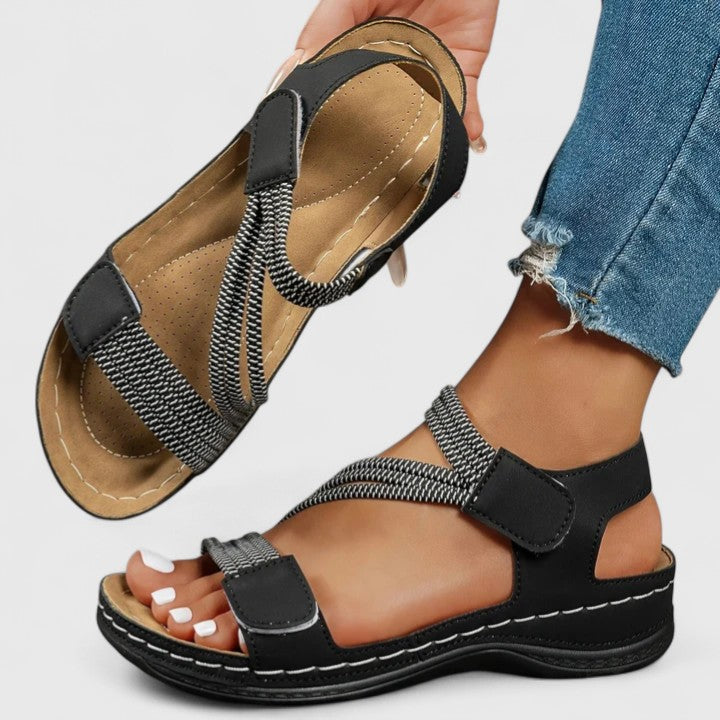 Sandalias ortopédicas elegantes Nina azul marino con tiras elásticas y talón ajustable