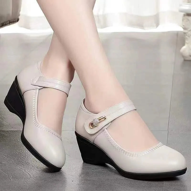 LYDIA -  Elegantes zapatos cómodos de tacón medio