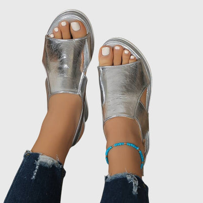 Verónica | Sandalias ortopédicas que no lo parecen.