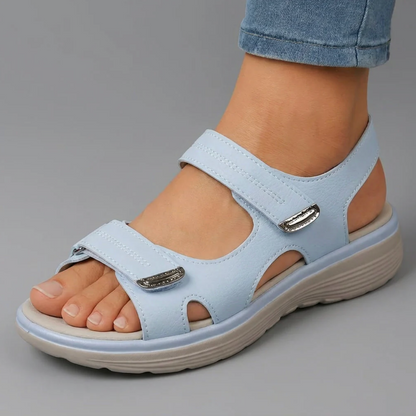 Sandalias ortopédicas antideslizantes celestes con doble velcro y suela acolchada