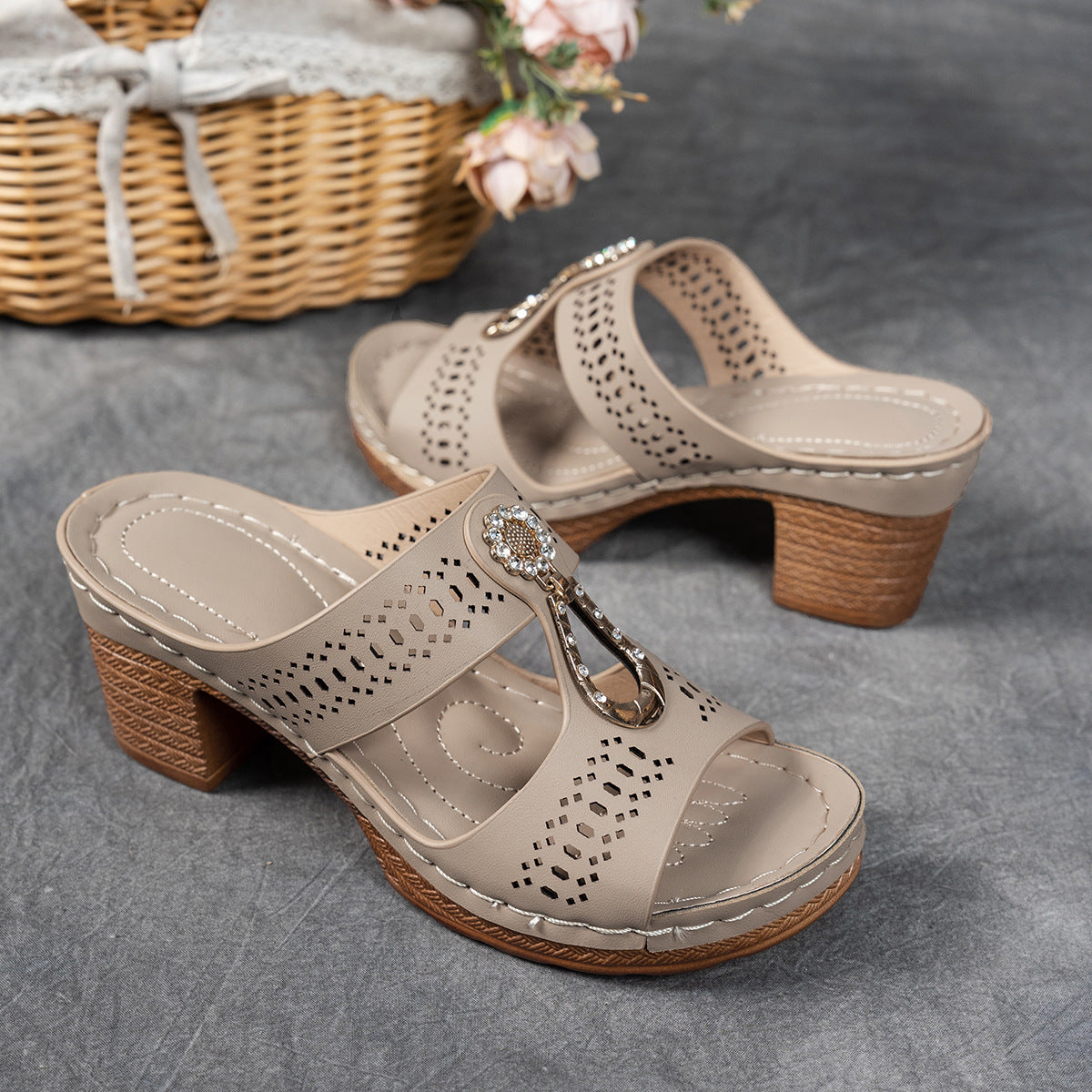 Isabella - Sandales orthopédiques confortables à talons hauts