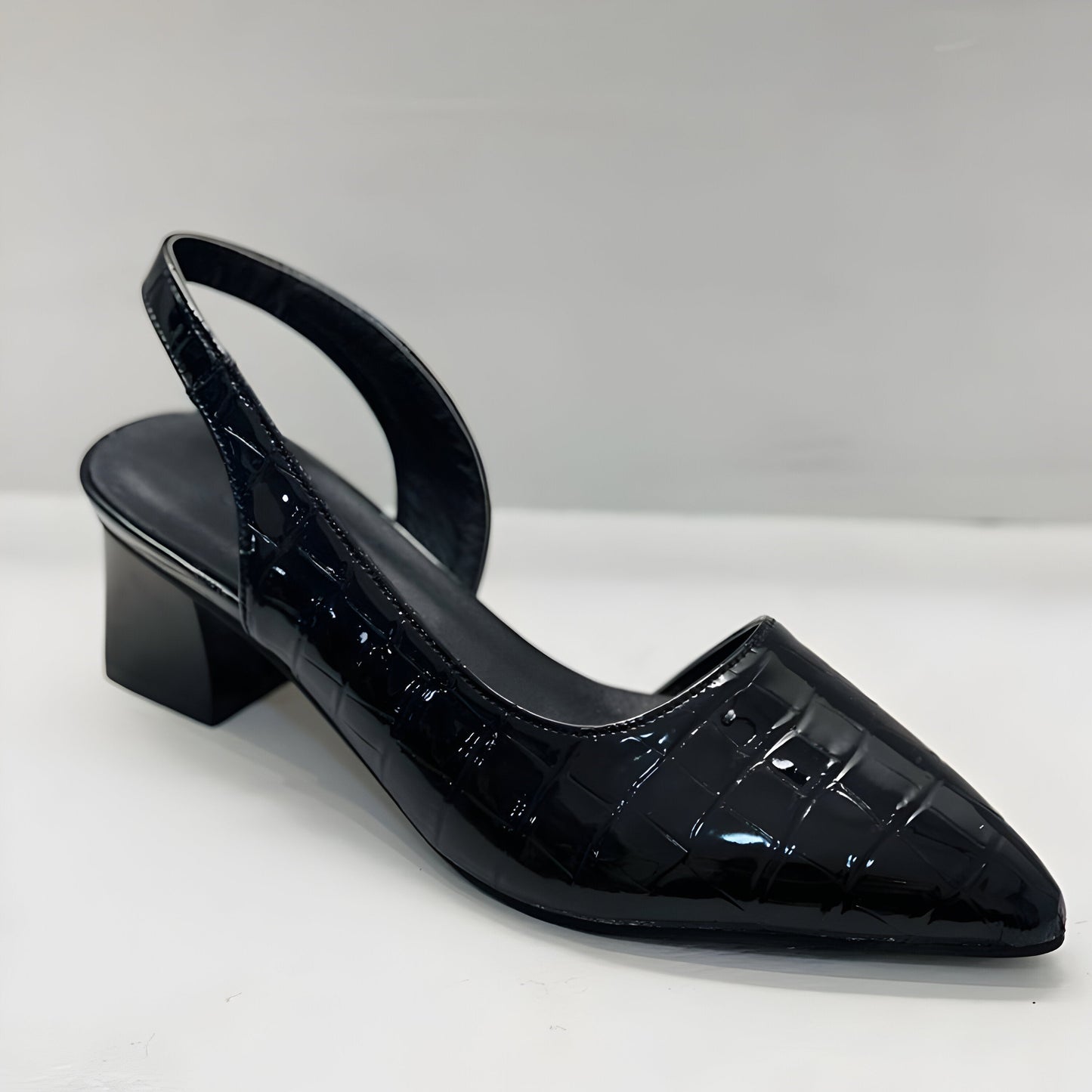 Wynn- Talons pointus