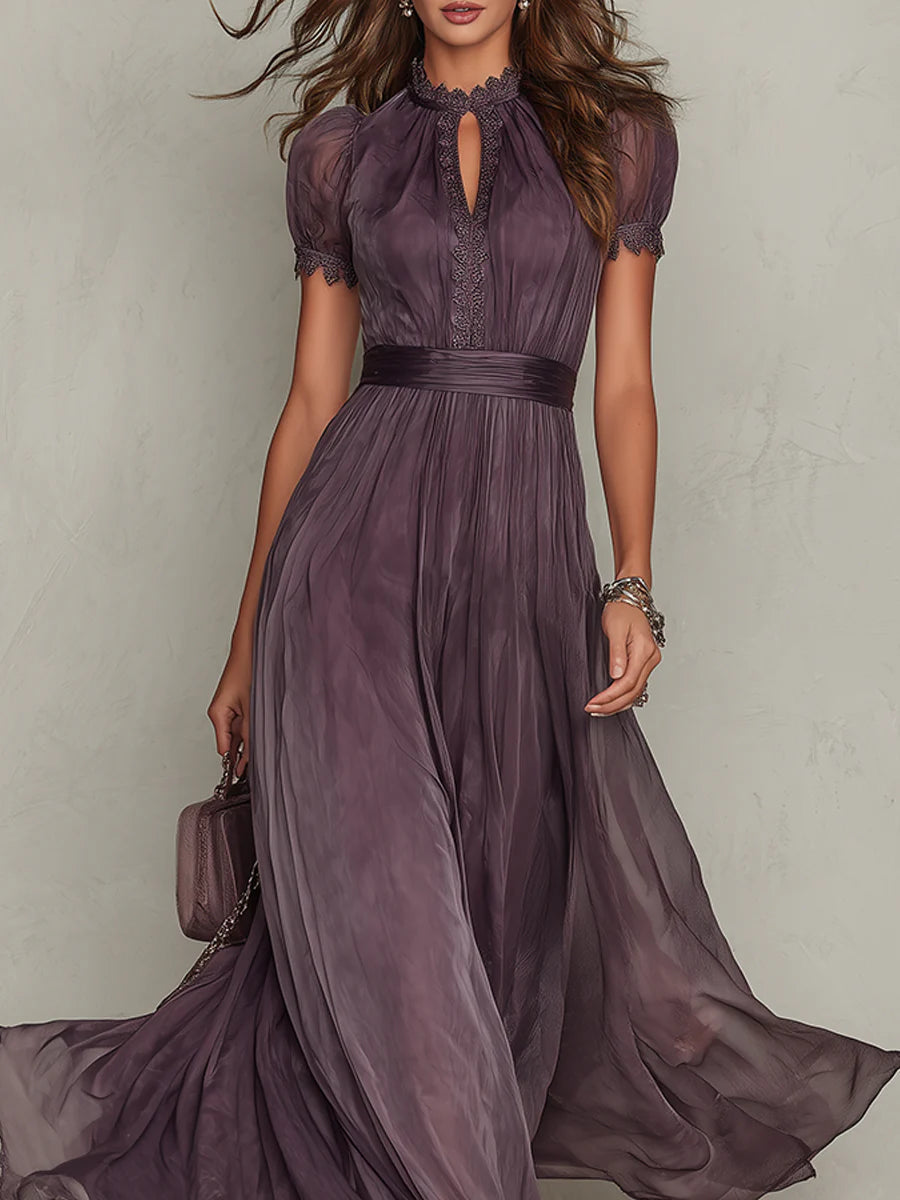 Flavia - Robe longue violette à encolure en trou de serrure