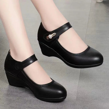 LYDIA -  Elegantes zapatos cómodos de tacón medio