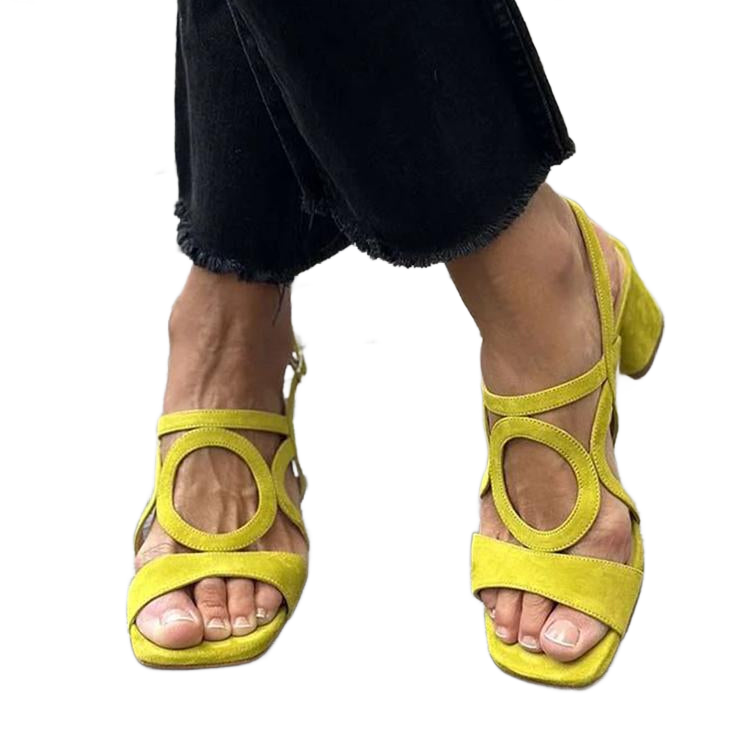 Sandalias de verano con tira cruzada y tacón abierto amarillas